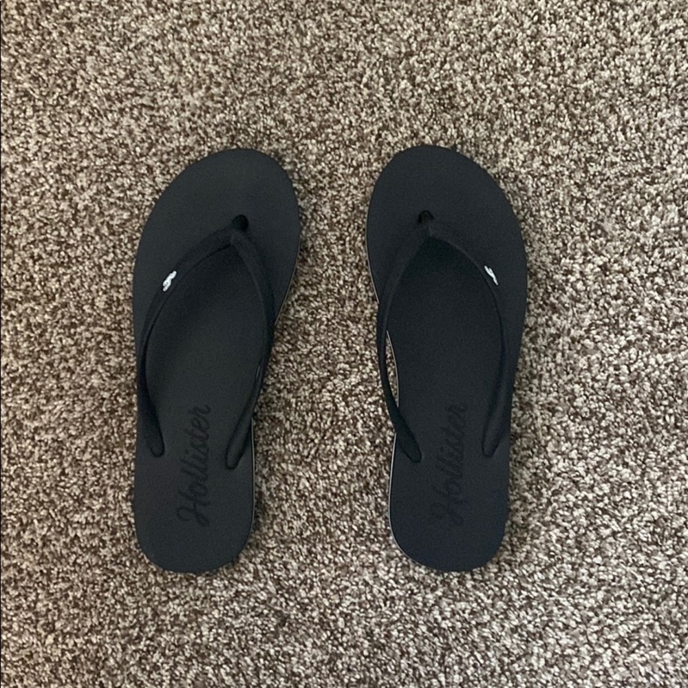 Hollister Black FlipFlops